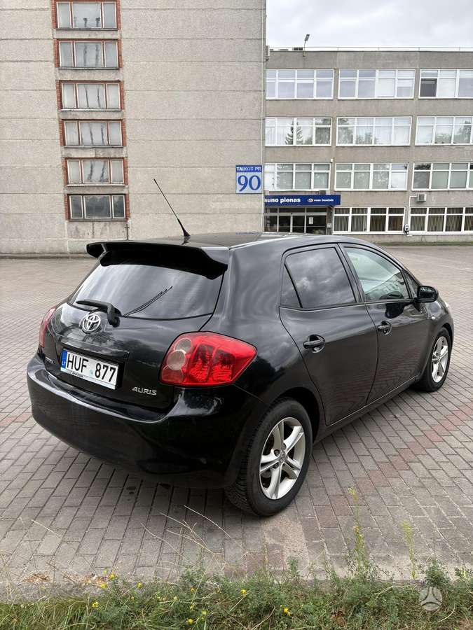 Toyota Auris - 4