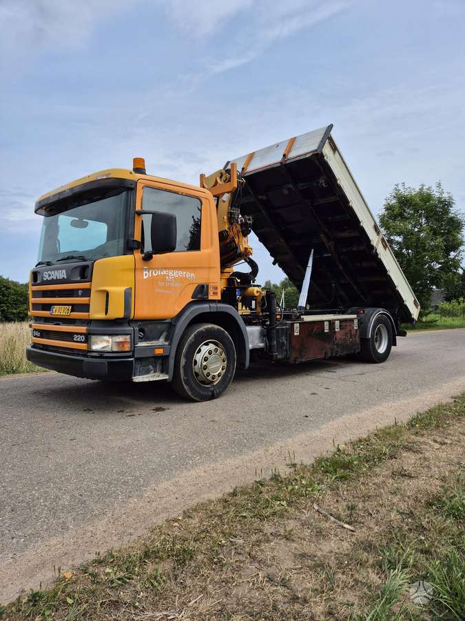 Scania D94, самосвалы с краном