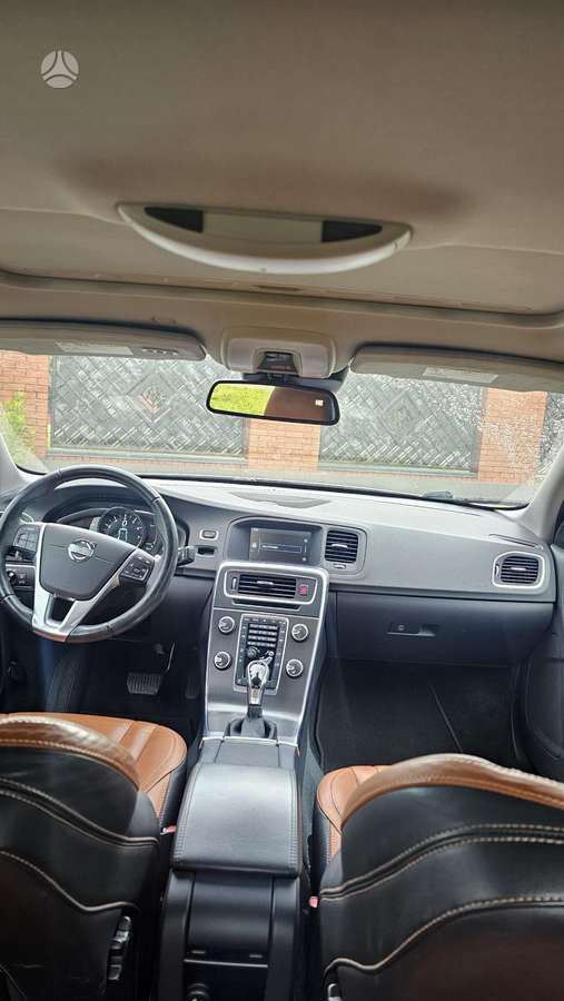 Volvo S60 - 11