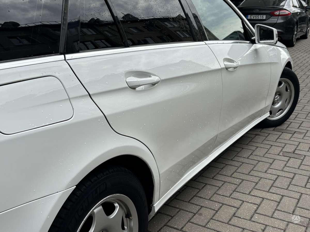 Mercedes-Benz E220, 2.1 l., Универсал