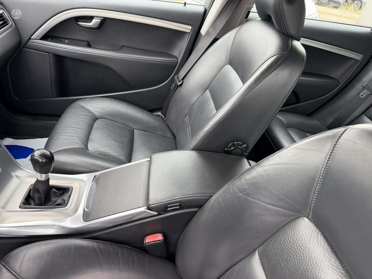 Volvo V70, 1.6 l., Универсал