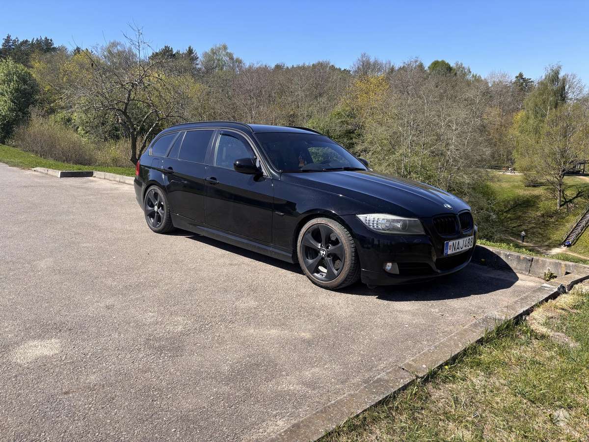 BMW 318, 2.0 l., Универсал