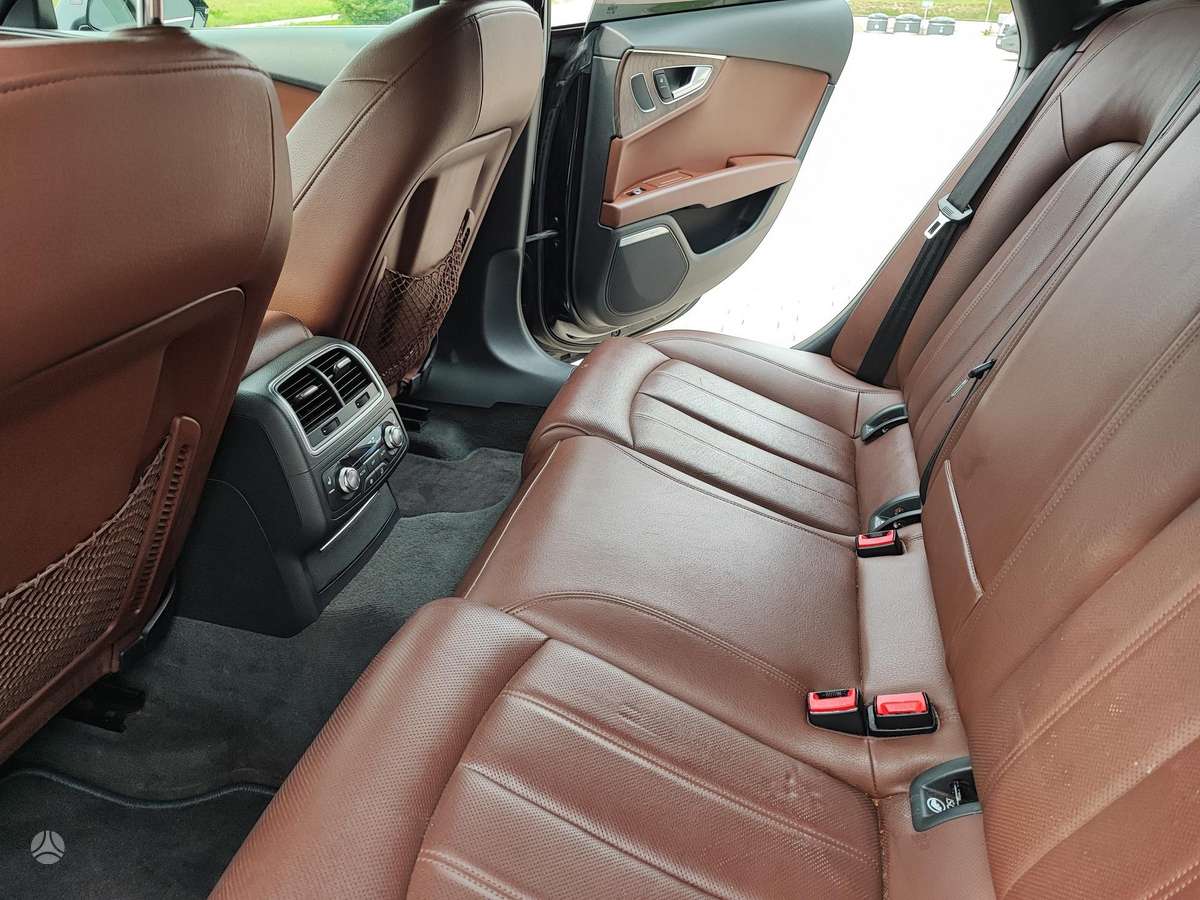 Audi A7, 3.0 l., hatchback