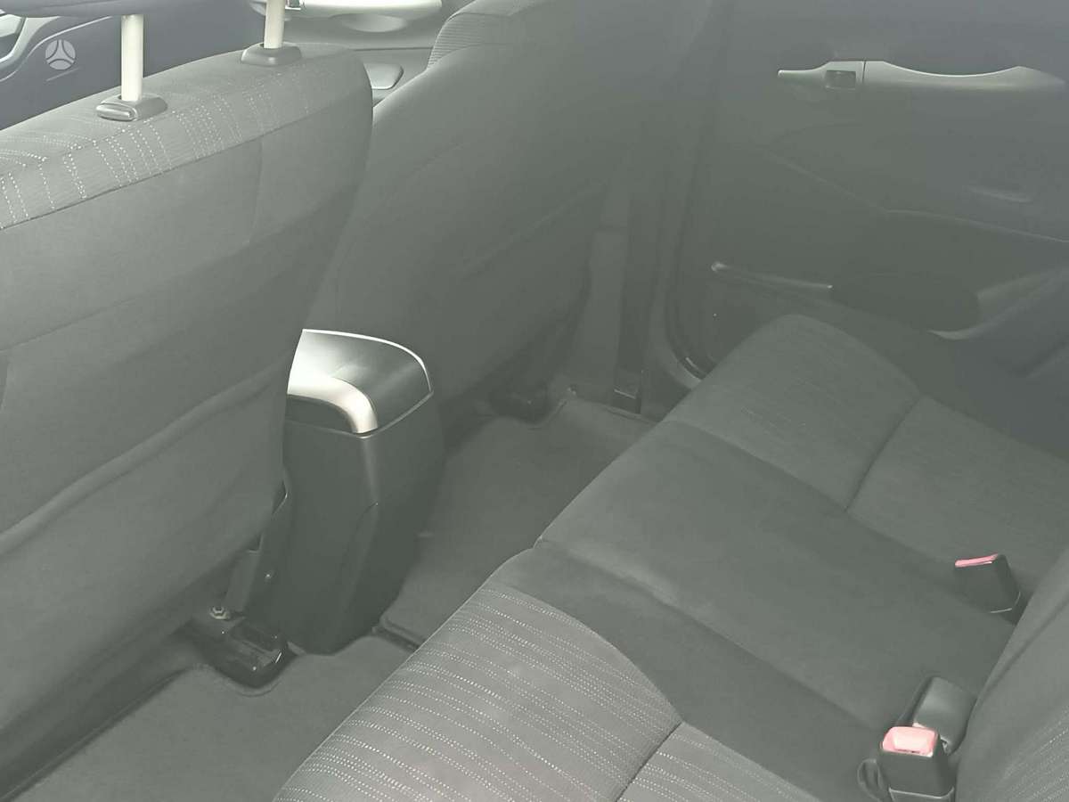 Toyota Auris - 8