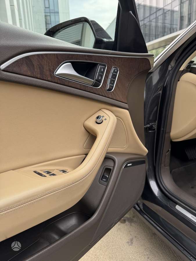 Audi A6, 3.0 l., Седан