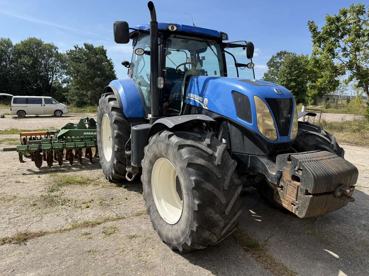 New Holland T7 250, tractors