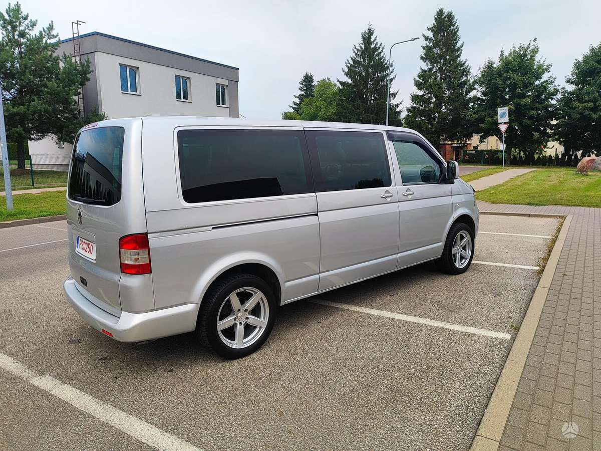 Volkswagen Caravelle - 3
