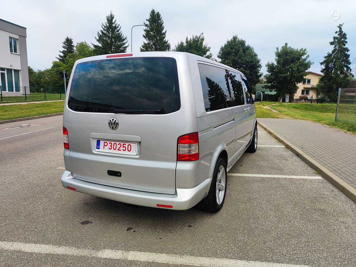 Volkswagen Caravelle - 4