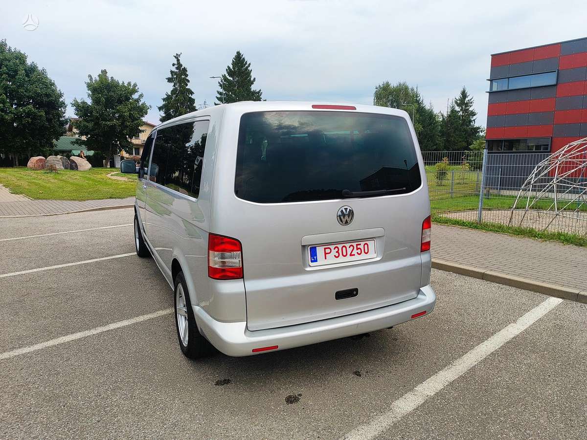 Volkswagen Caravelle - 5