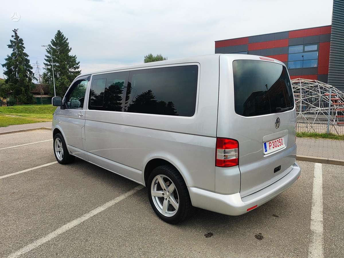 Volkswagen Caravelle - 6