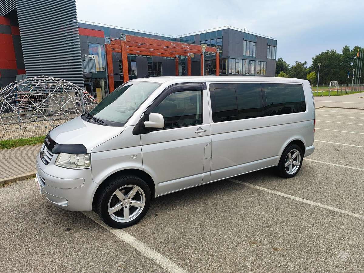 Volkswagen Caravelle - 7