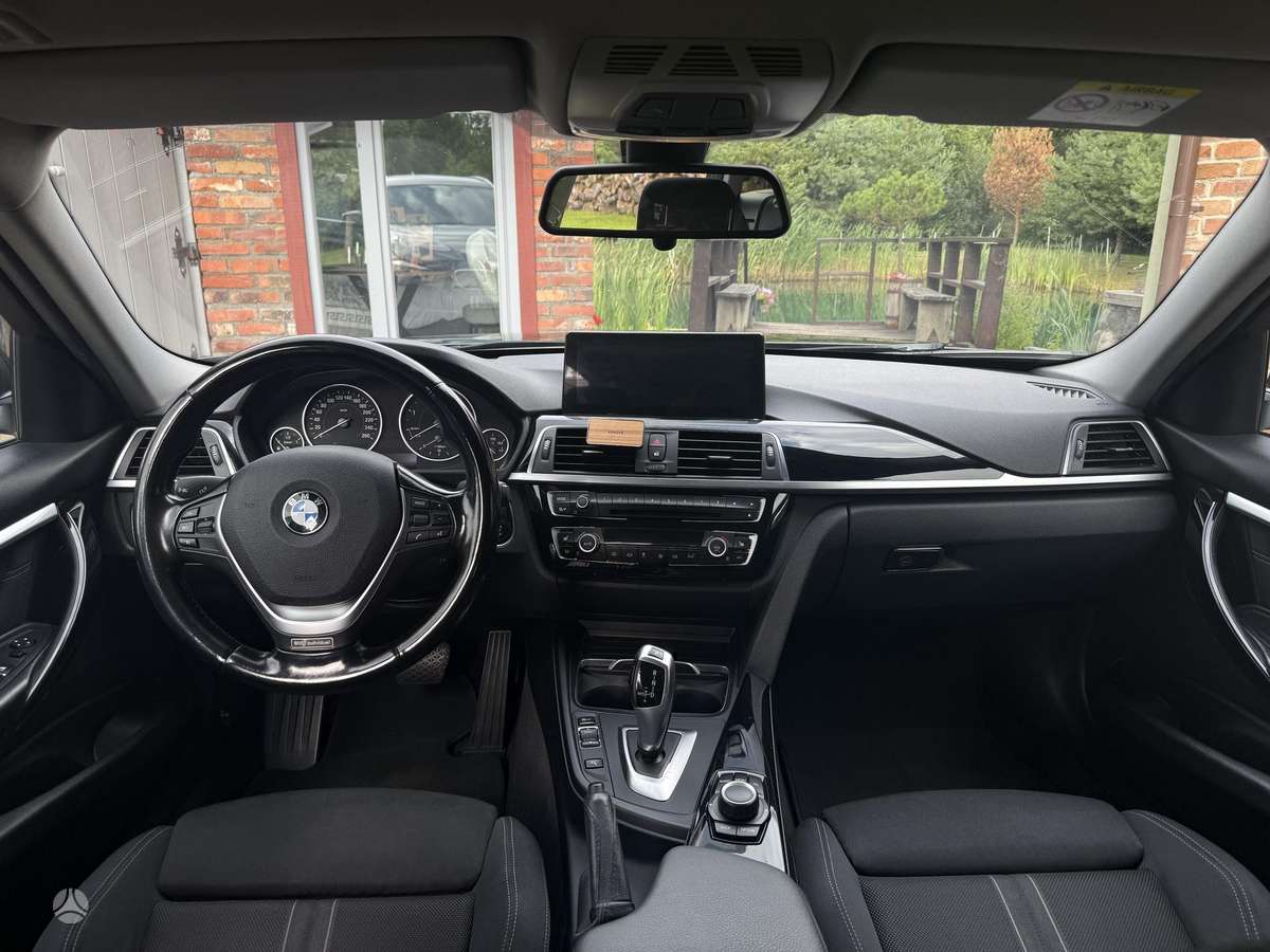 BMW 318, 2.0 l., Универсал
