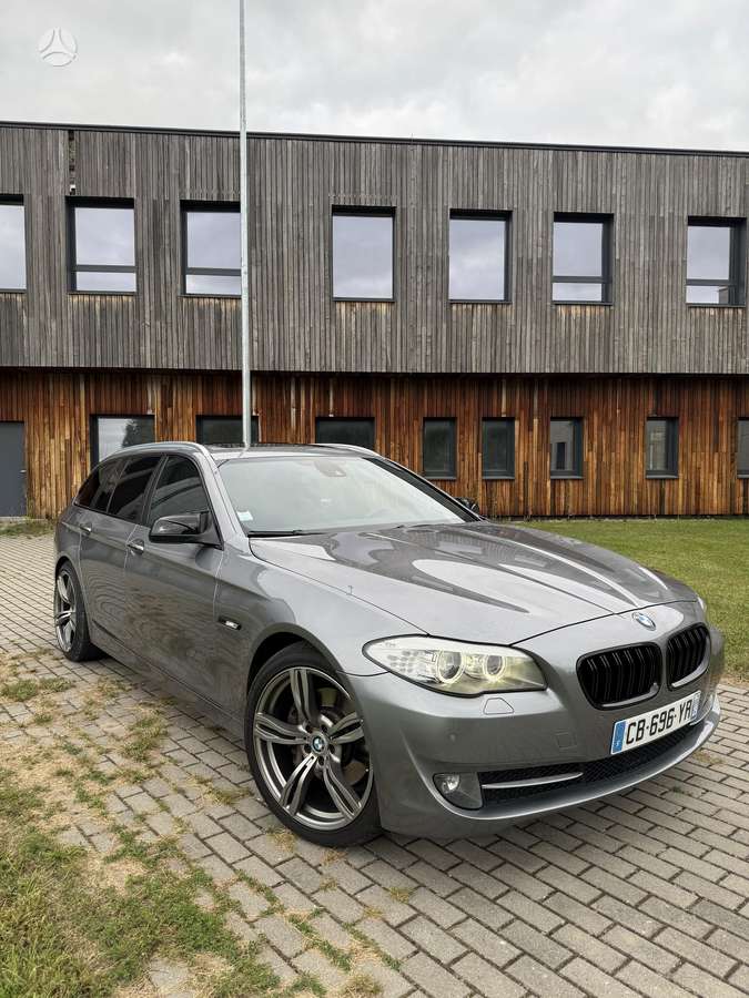 BMW 530, 3.0 l., Универсал