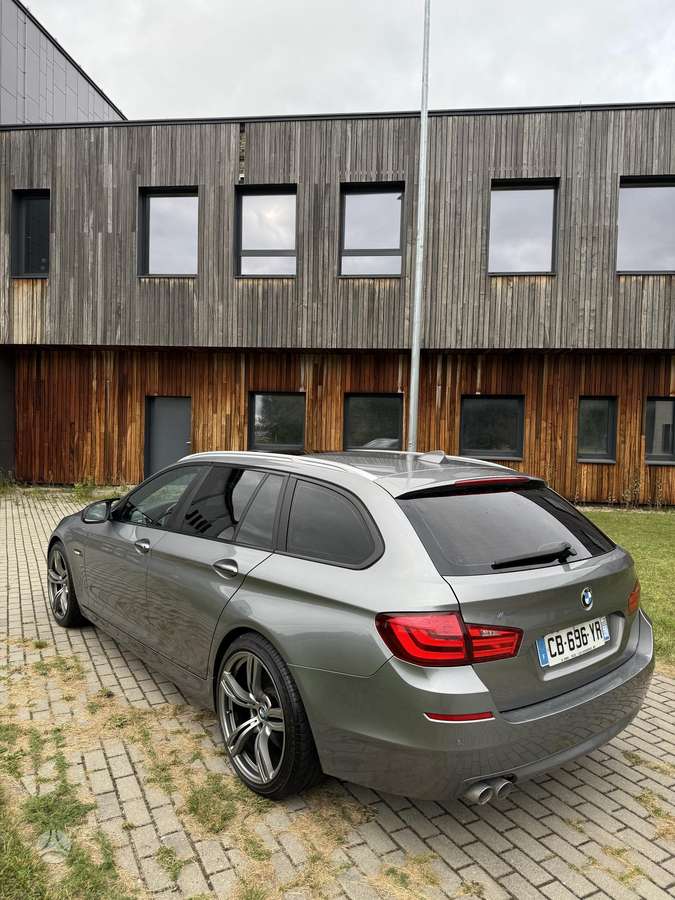 BMW 530, 3.0 l., wagon