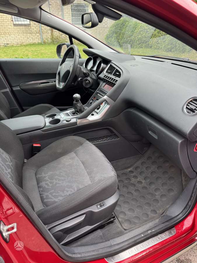 Peugeot 3008 - 10