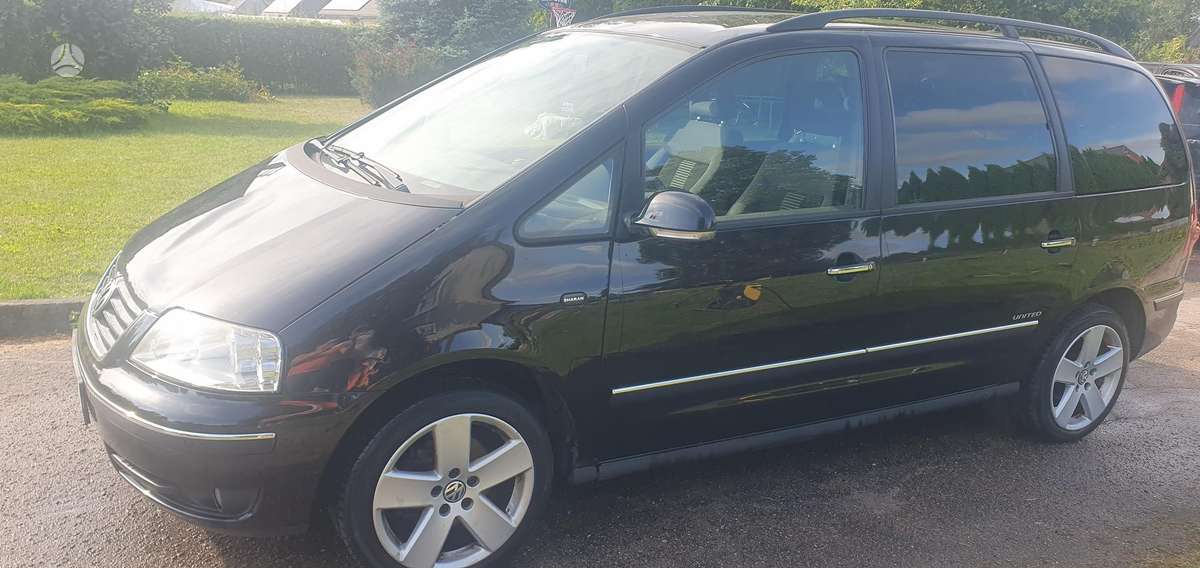 Volkswagen Sharan - 1