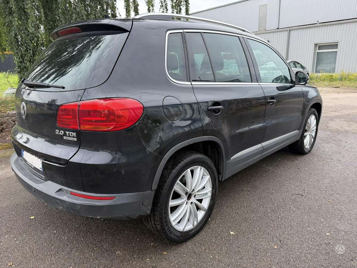 Volkswagen Tiguan - 3
