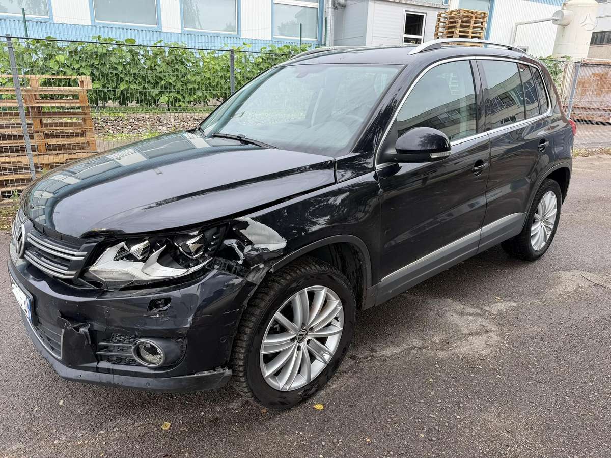 Volkswagen Tiguan - 6