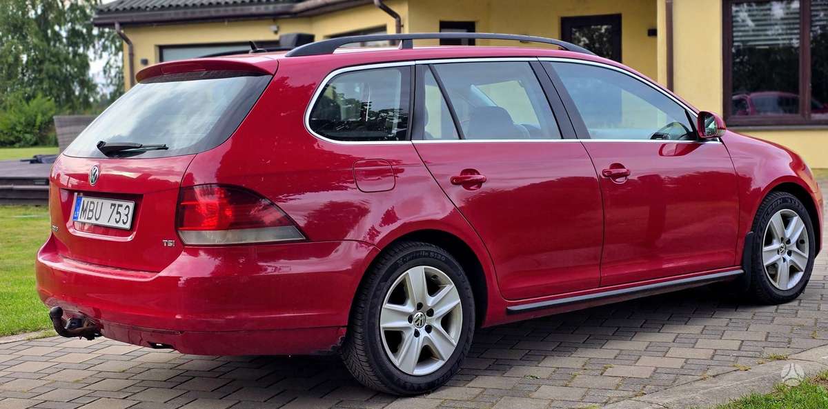 Volkswagen Golf - 4