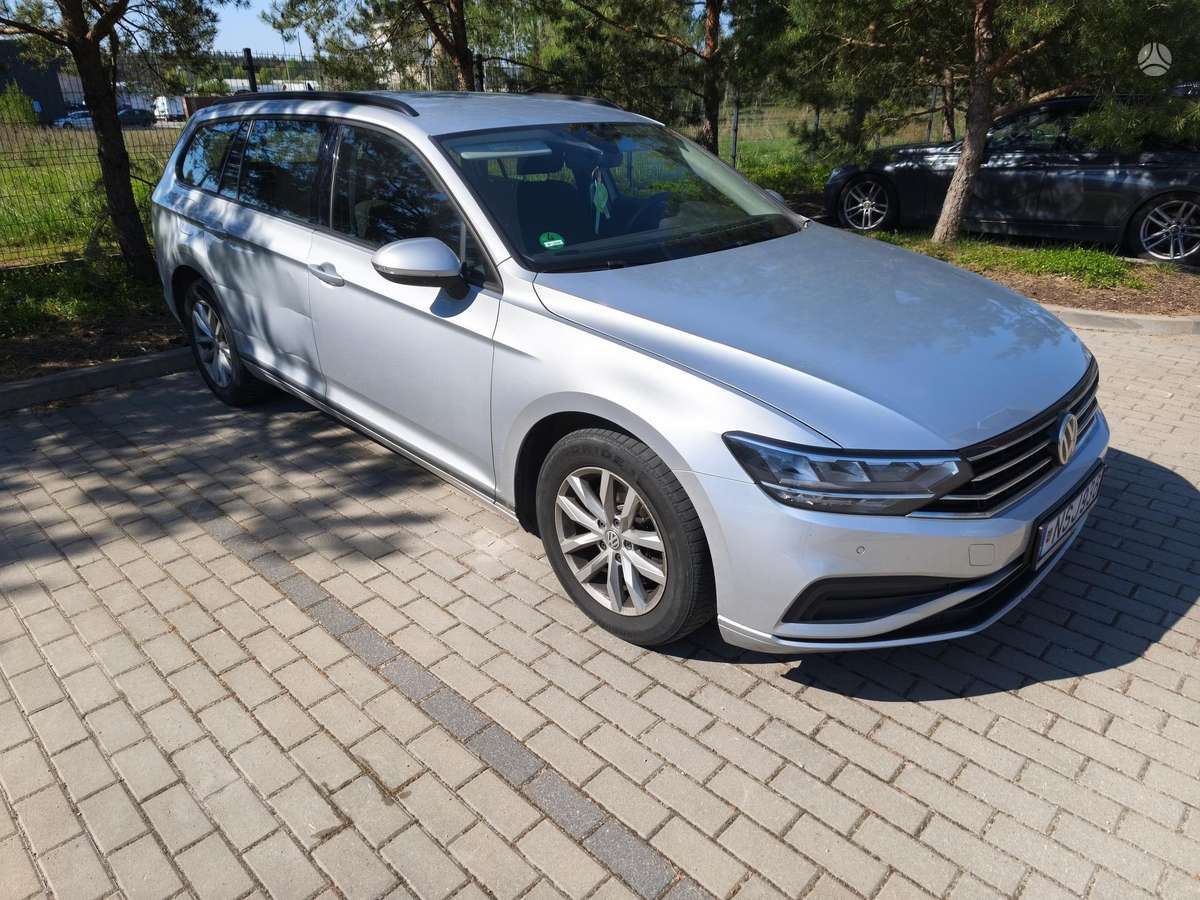Volkswagen Passat - 2
