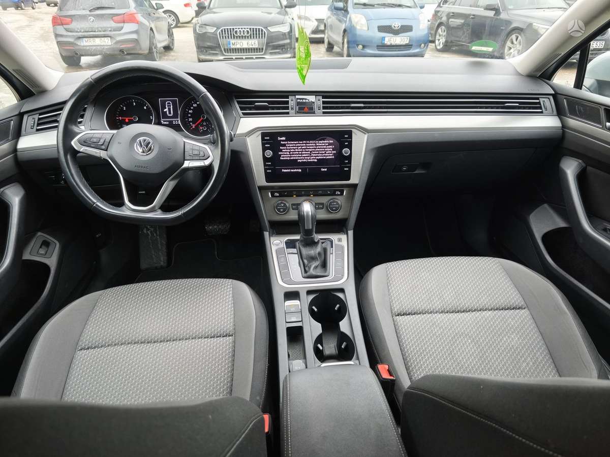 Volkswagen Passat - 7