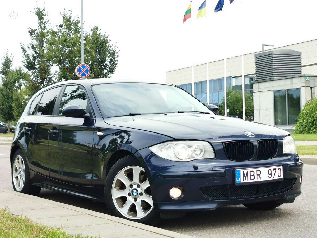 BMW 118, 2.0 l., hatchback