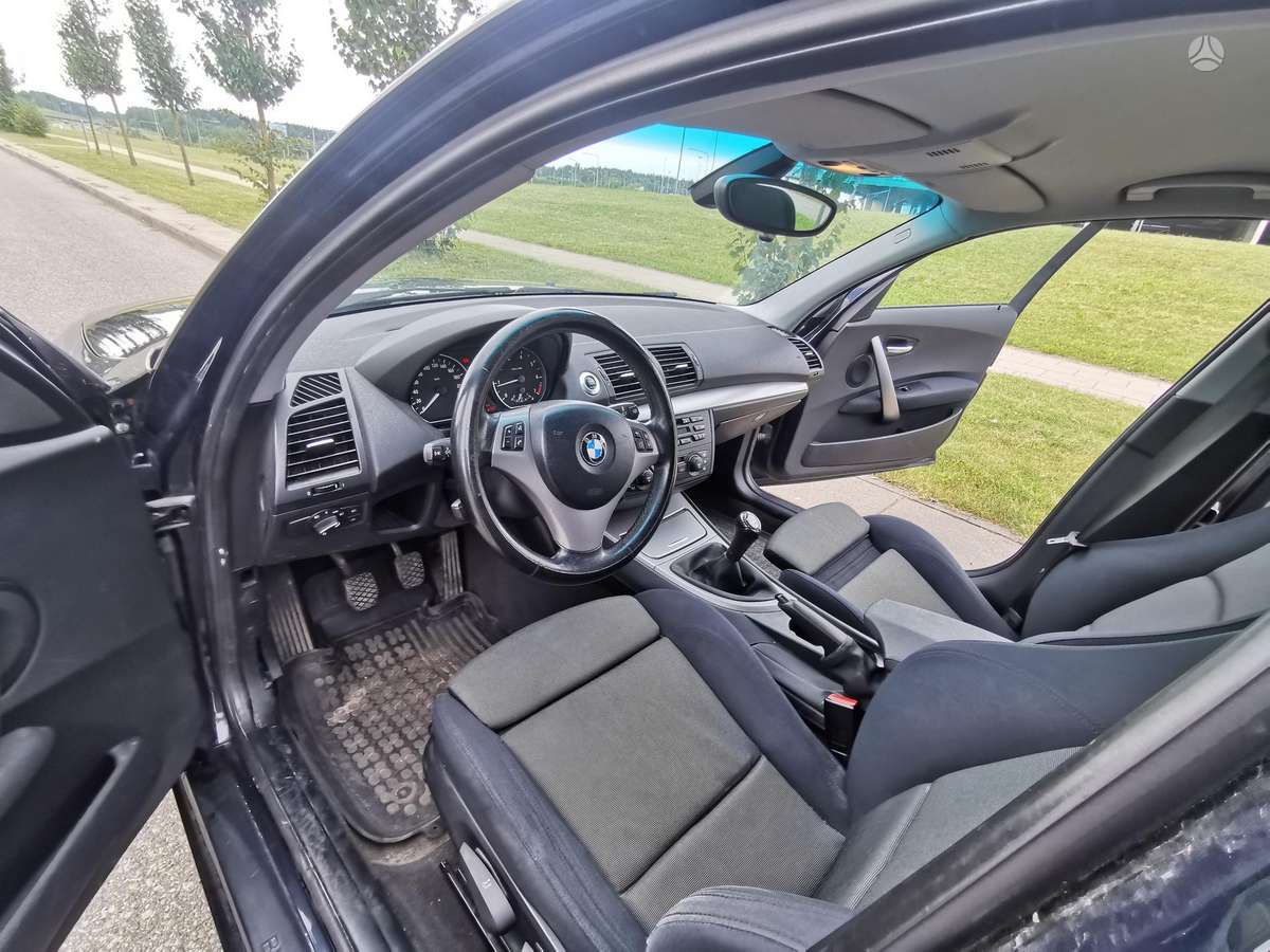 BMW 118, 2.0 l., Хэтчбек