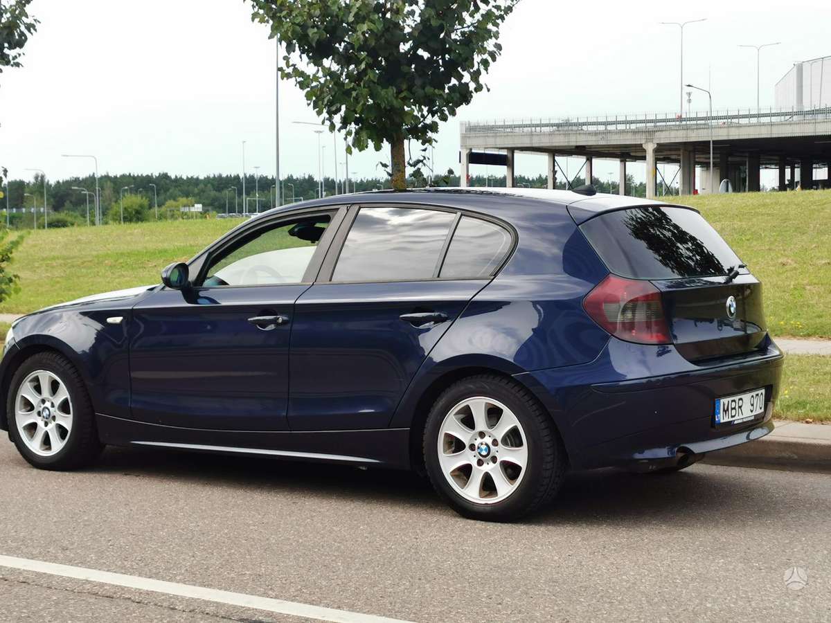 BMW 118, 2.0 l., Хэтчбек