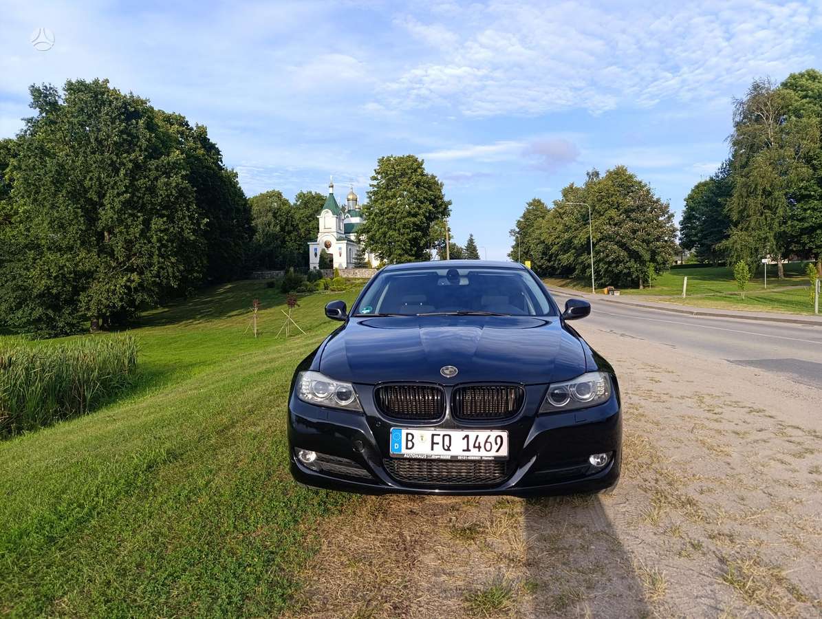 BMW 318, 2.0 l., Универсал
