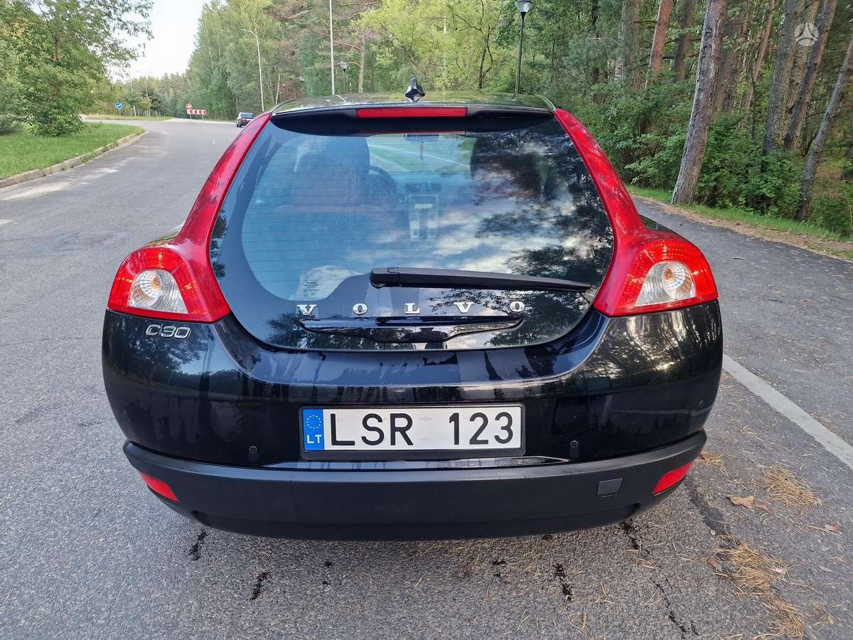 Volvo C30, 1.6 l., hatchback