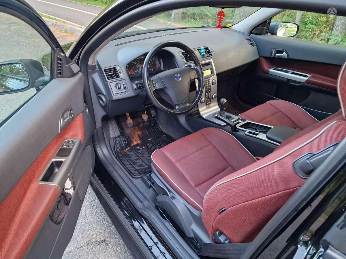 Volvo C30, 1.6 l., Хэтчбек