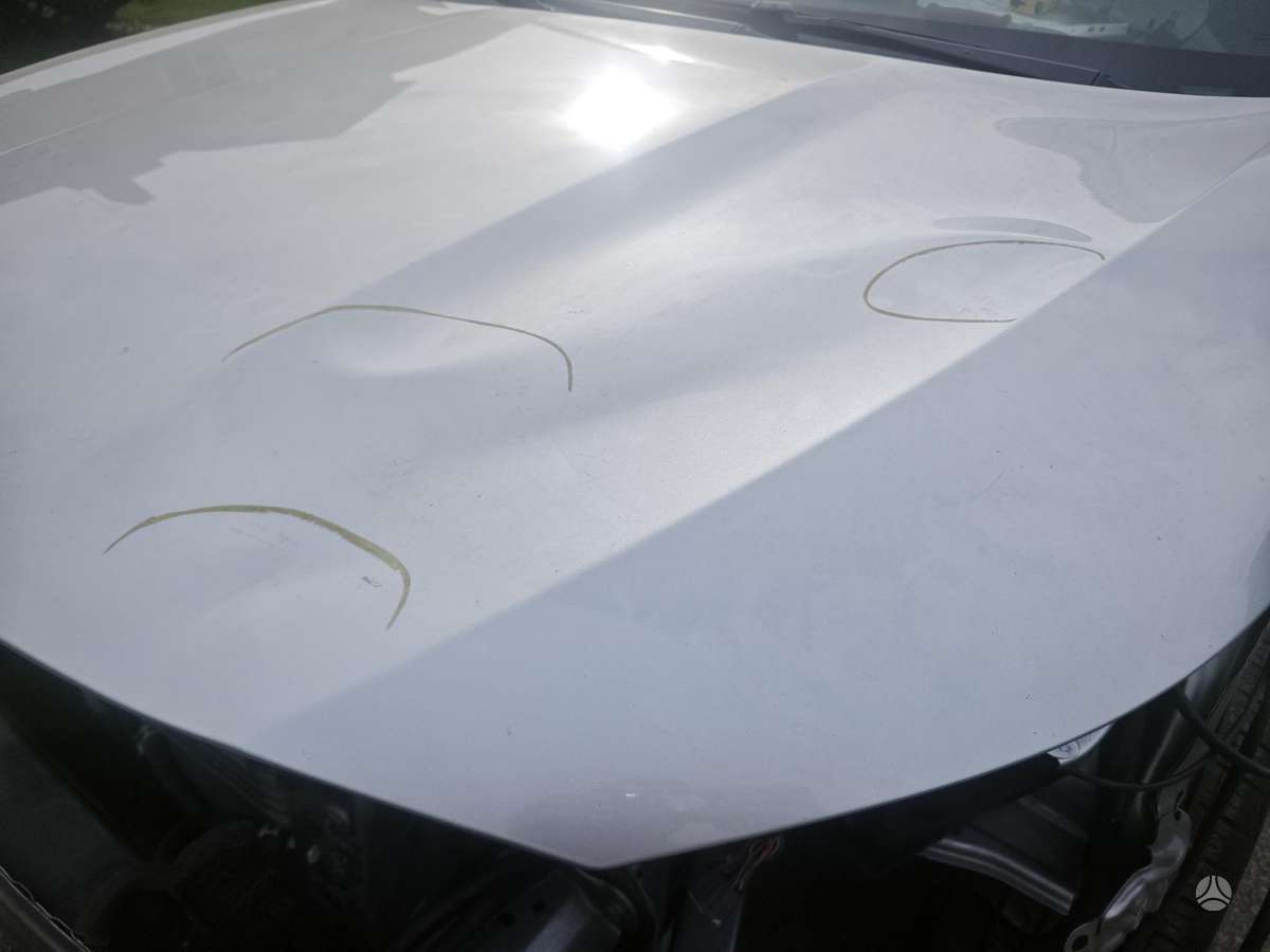 Subaru Outback kėbulo dalys