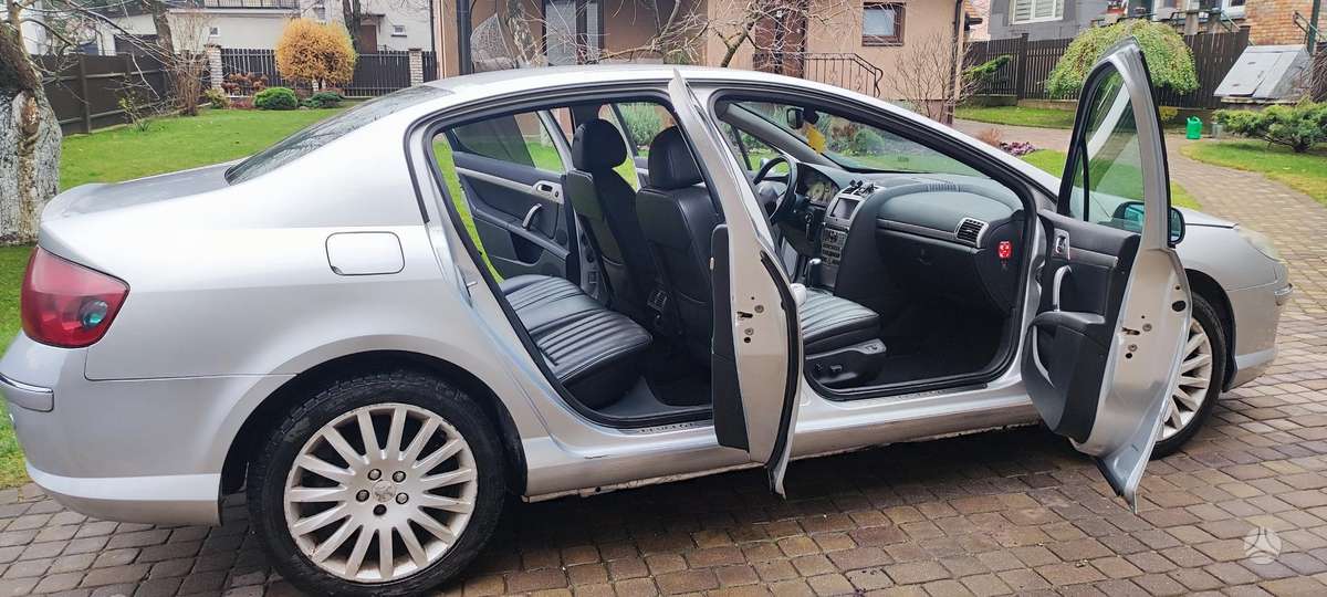 Peugeot 407 - 11