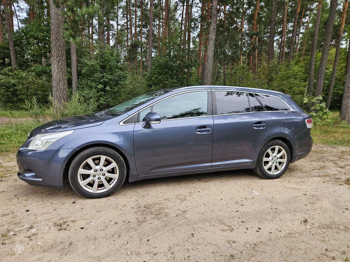 Toyota Avensis - 3