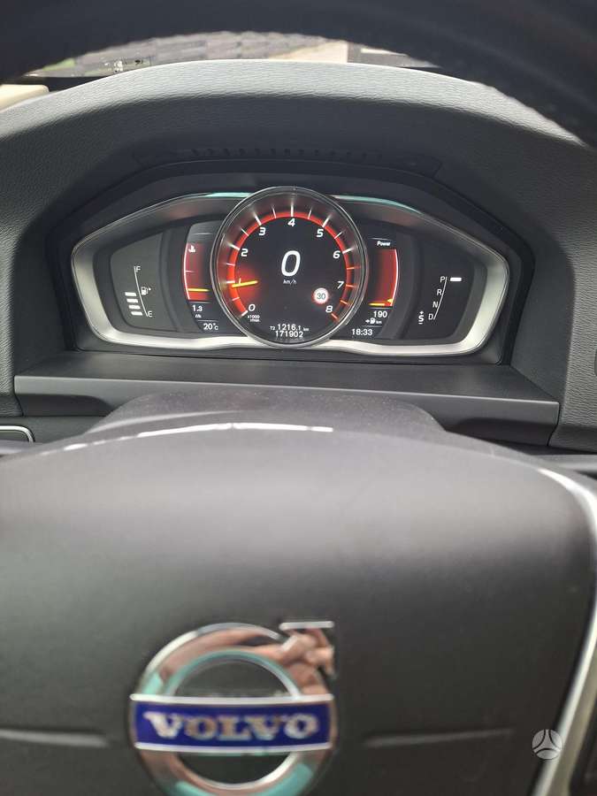 Volvo S60 - 9
