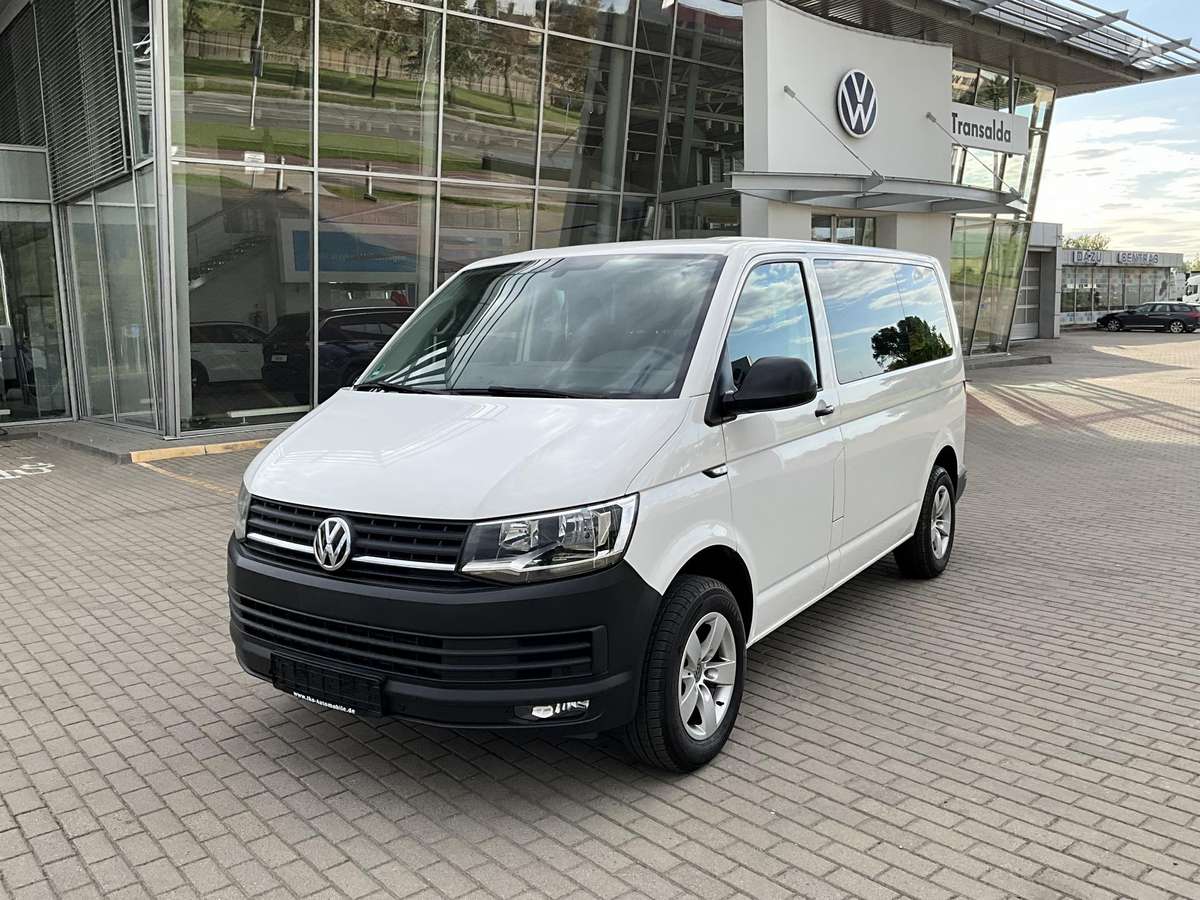 Volkswagen Transporter - 1