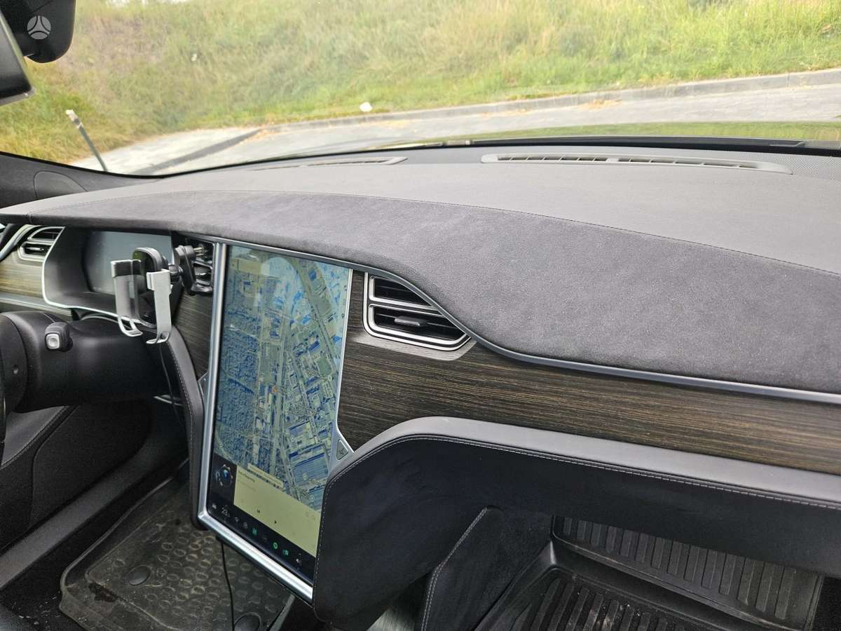 Tesla Model S, 85 кВт·ч, Хэтчбек