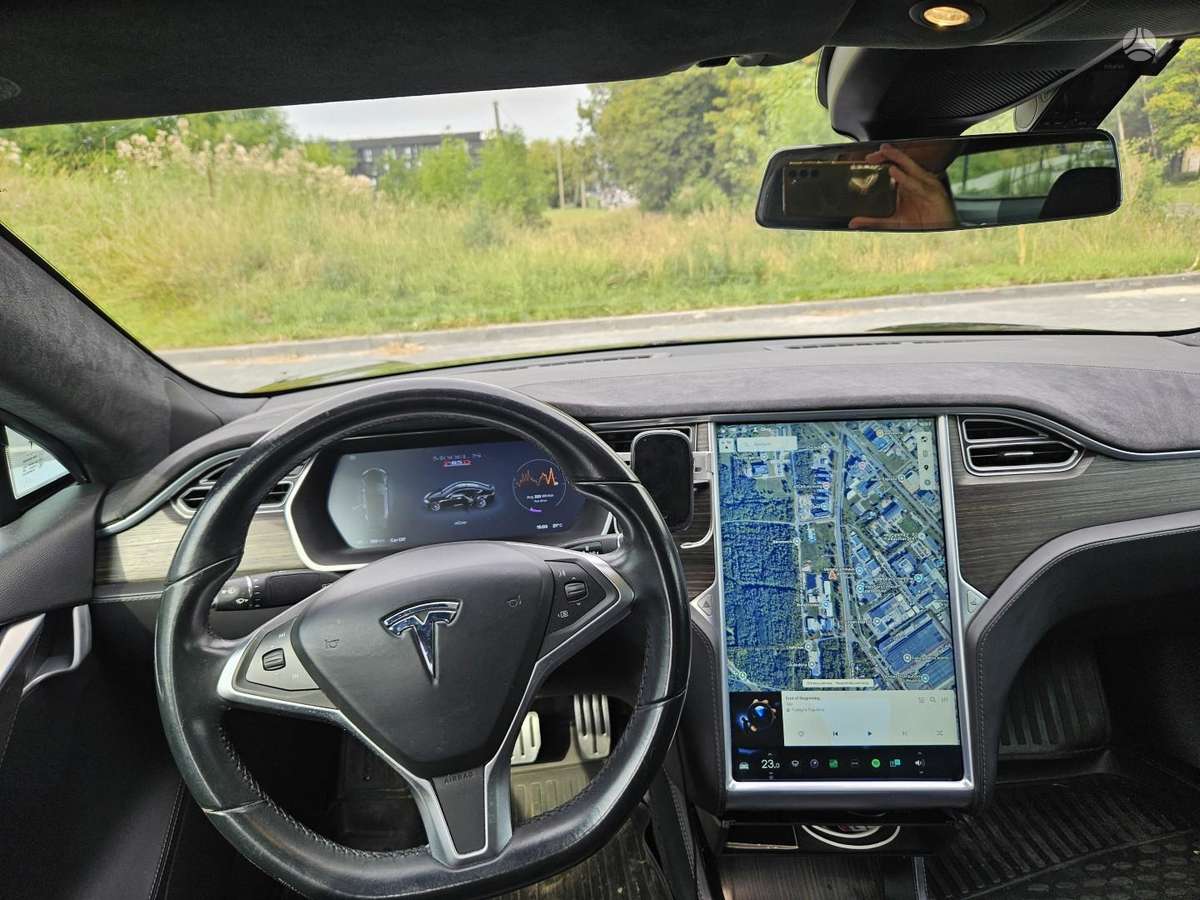 Tesla Model S, 85 кВт·ч, Хэтчбек