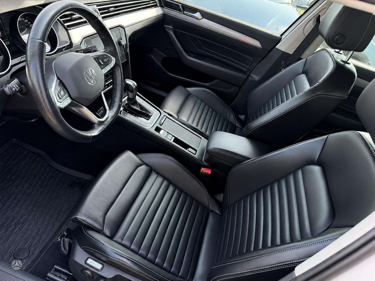 Volkswagen Passat - 10
