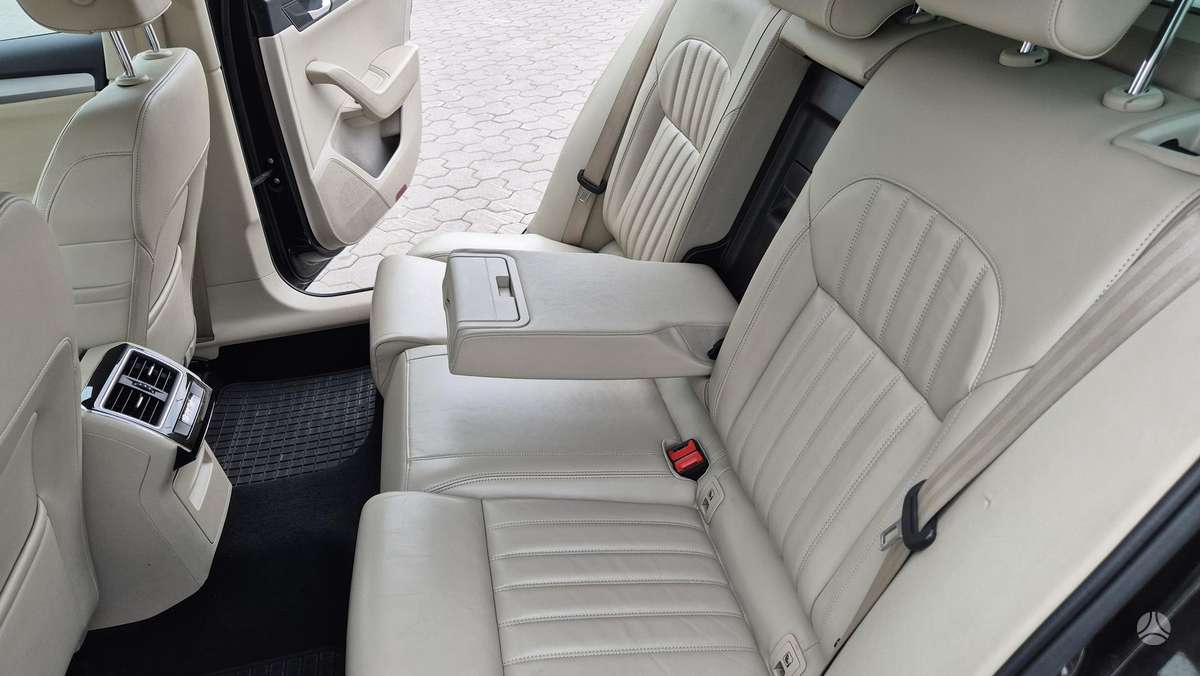 Skoda Superb, 2.0 l., wagon