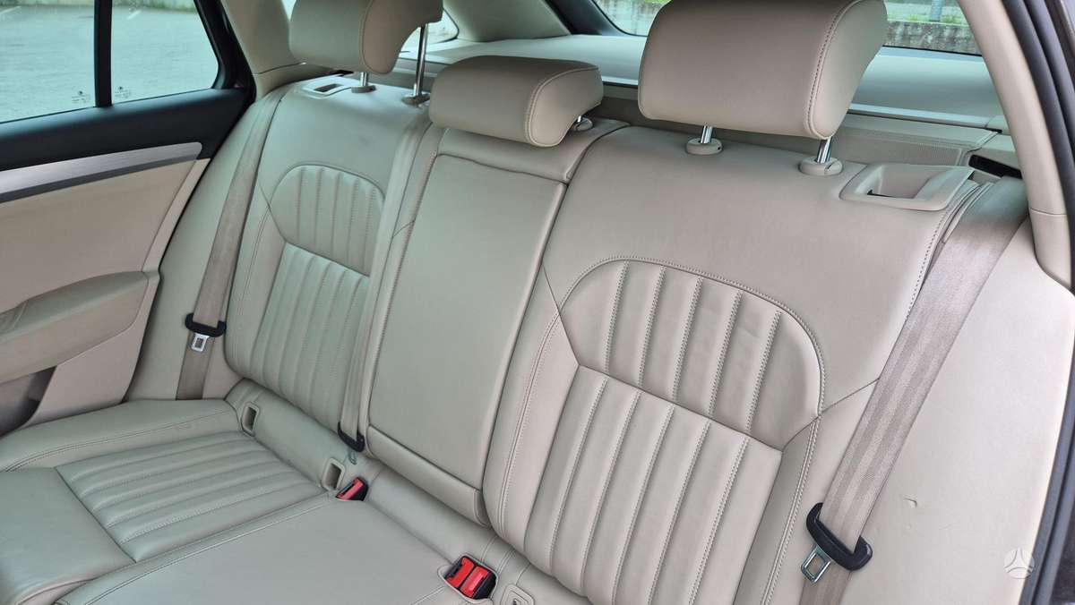 Skoda Superb, 2.0 l., wagon
