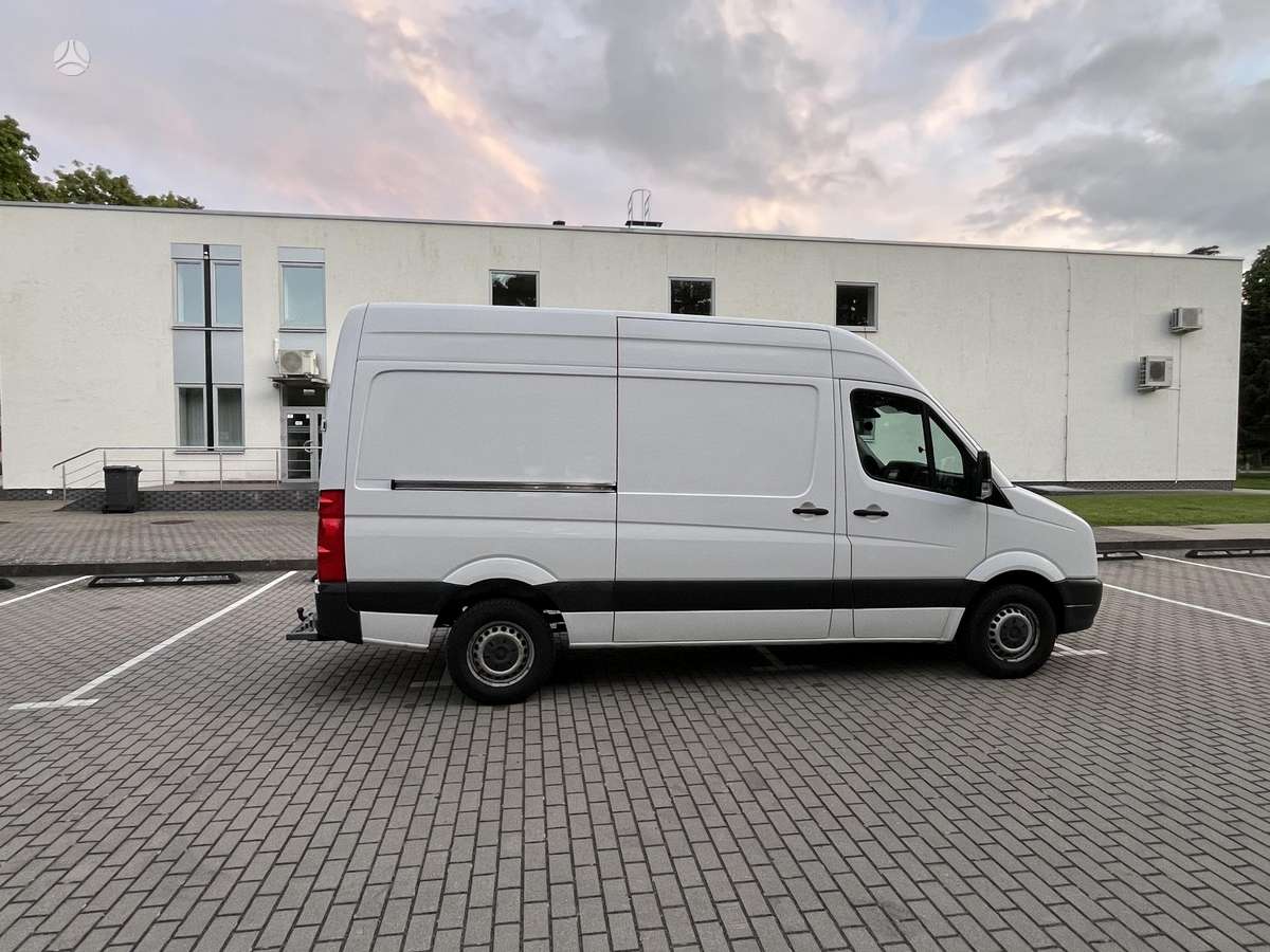 Volkswagen Crafter - 2