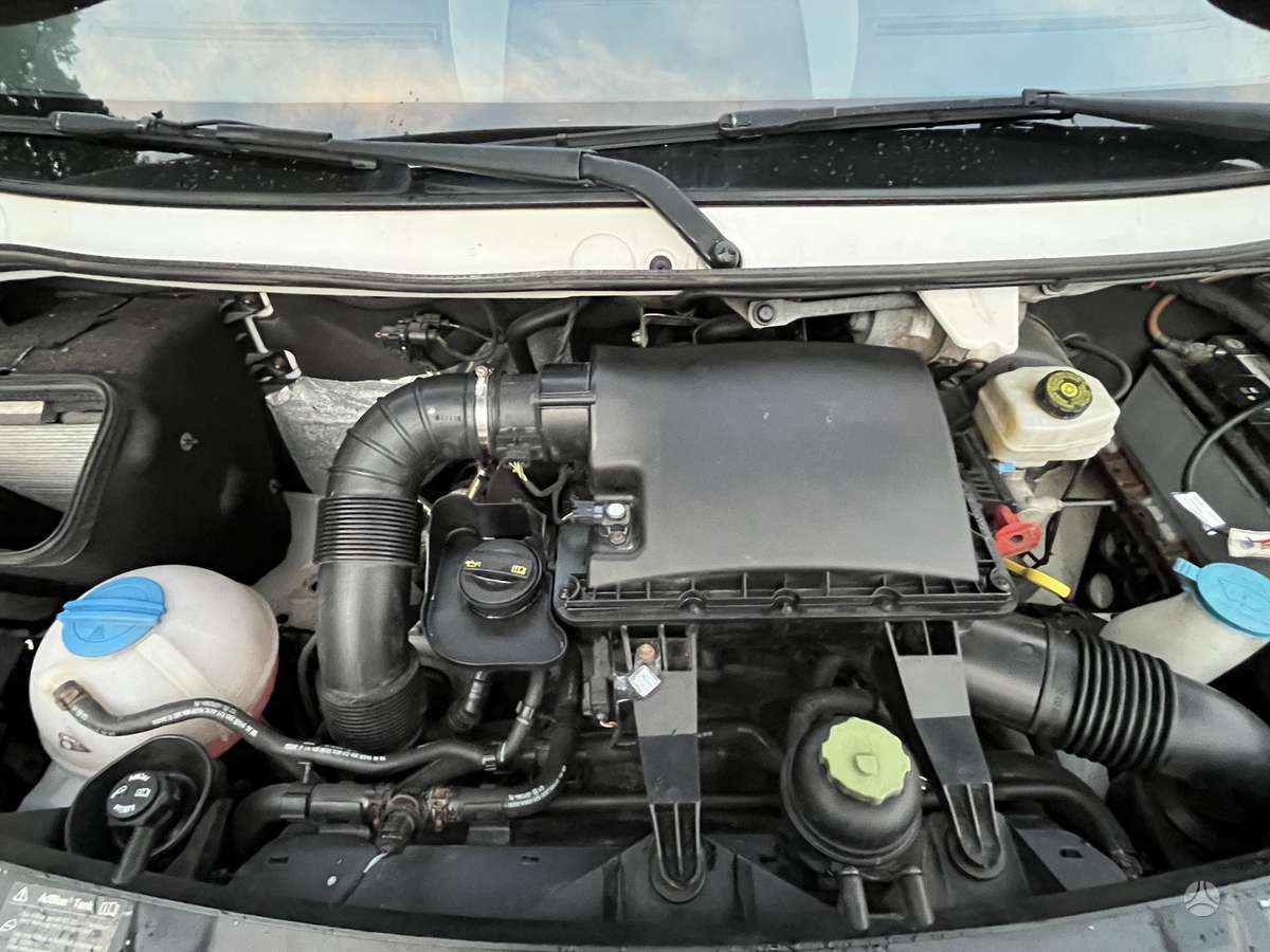Volkswagen Crafter - 7