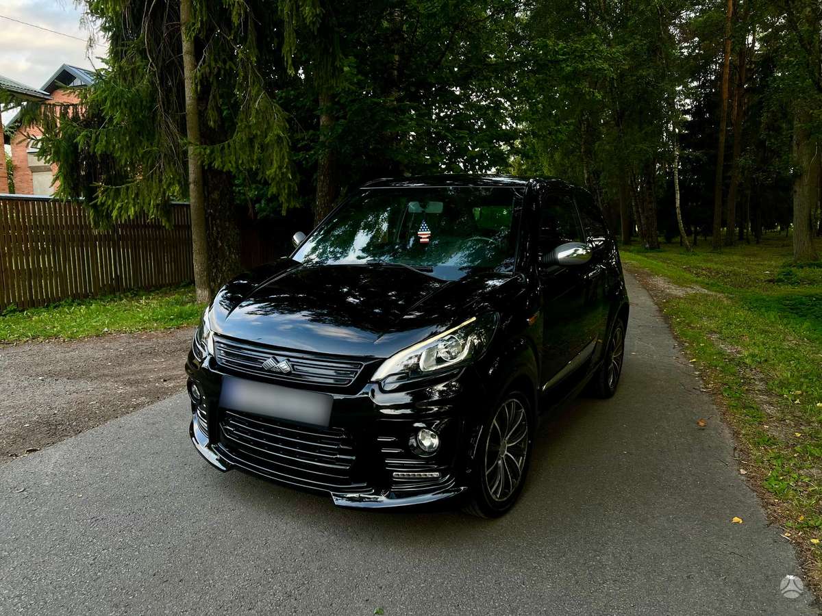 Ligier JS50, 0.5 l., hatchback