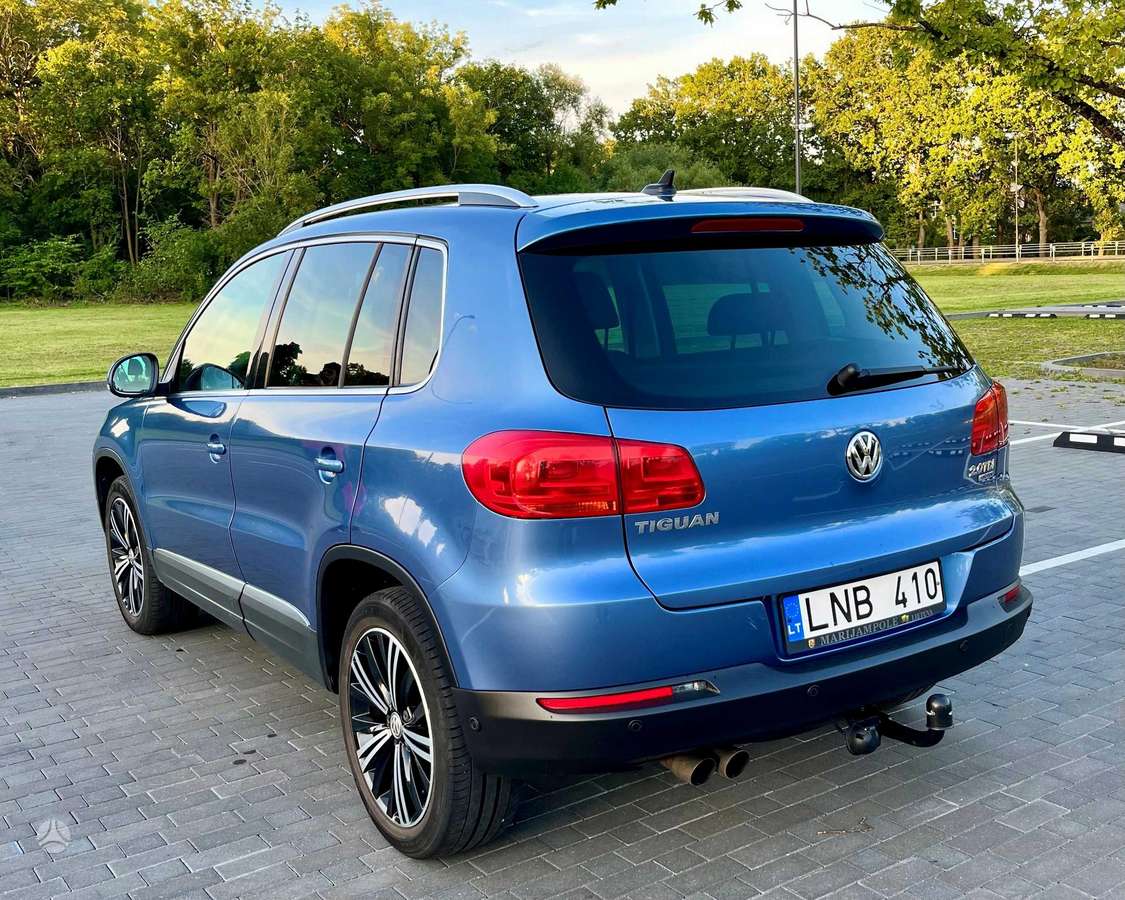 Volkswagen Tiguan - 5