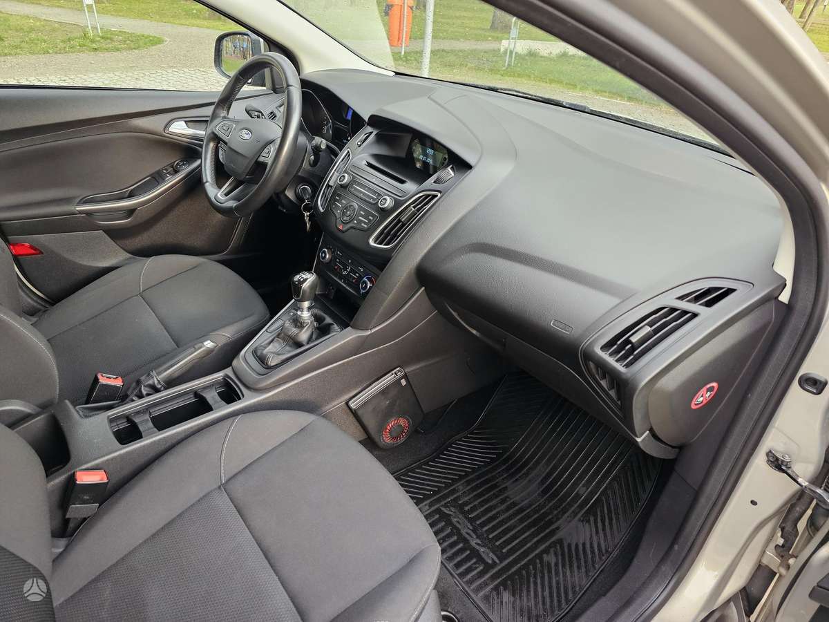 Ford Focus, 1.0 l., Универсал