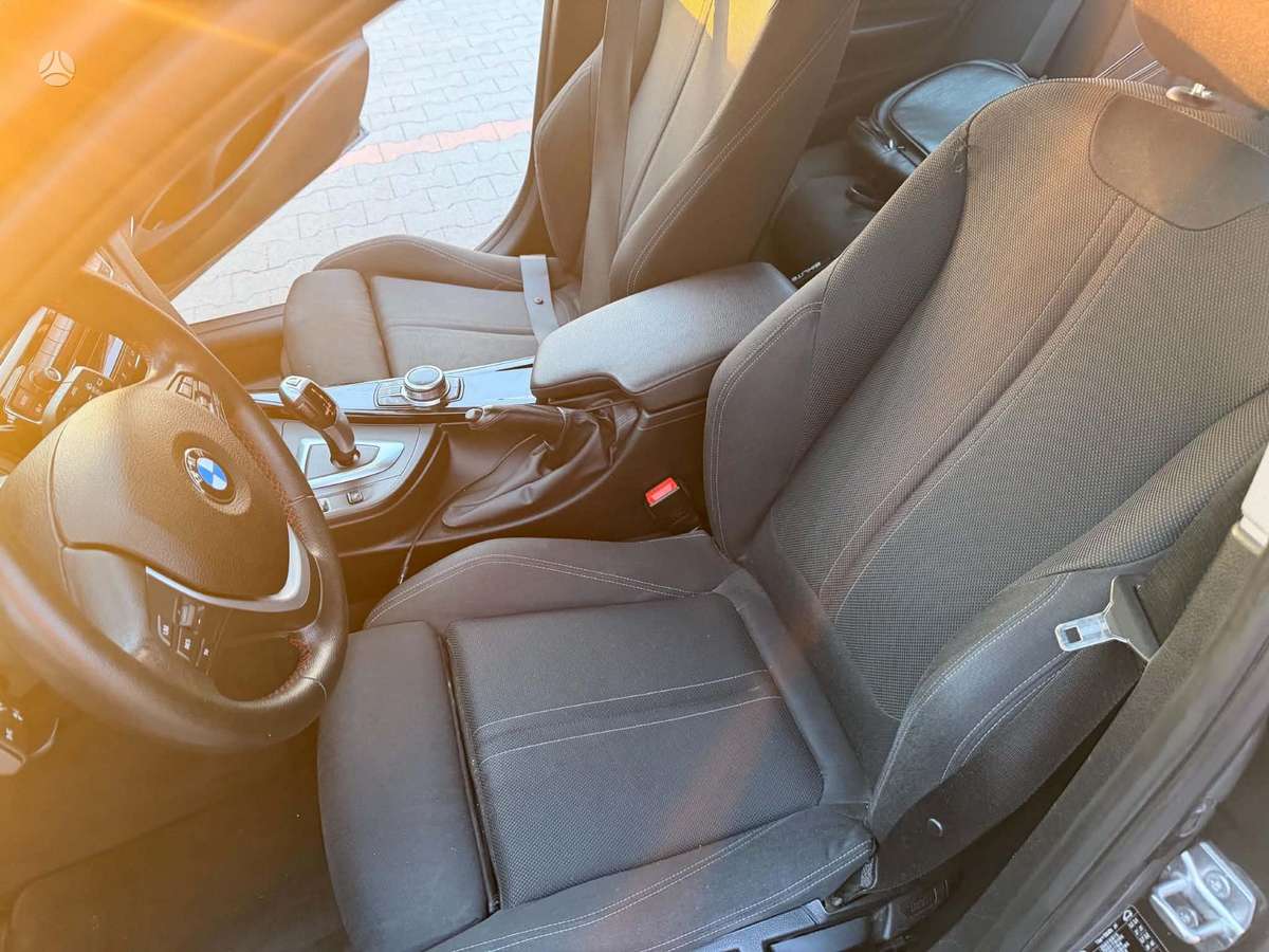 BMW 320, 2.0 l., wagon