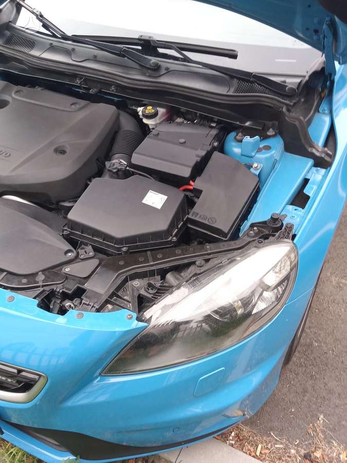 Volvo V40, 2.0 l., Хэтчбек