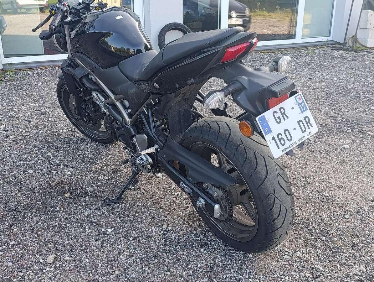 Suzuki SV 650cc, street / classic