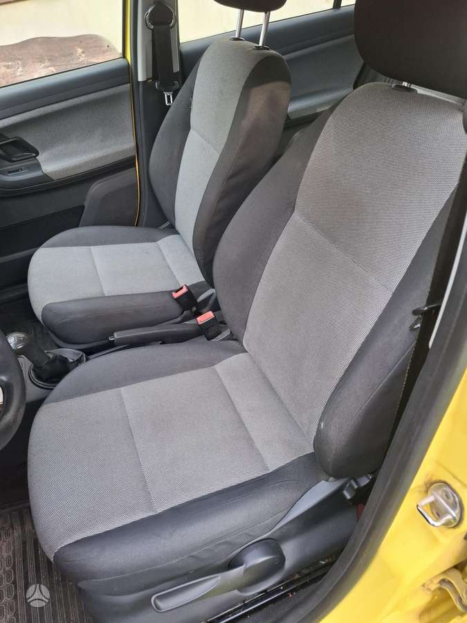 Škoda Fabia - 7